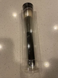 IT COSMETICS Heavenly Luxe Bye Bye Foundation Skin Perfecting Brush No 22 - Bild 1 von 2