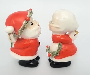 Vintage Kissing Santa & Mrs Claus Bone China Miniatur Figuren Weihnachten - Bild 1 von 14