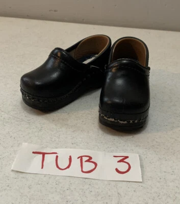 Zuecos negros ortopédicos Sanita niñas pequeñas’ talla 23 Foto 1 de 4