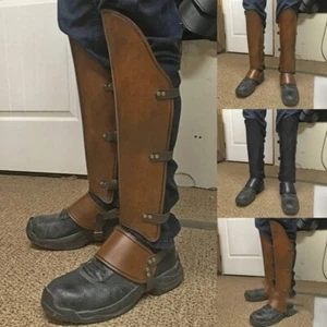Costume guerriero armatura cosplay stivali puntelli medievale retrò gamba rivetto PU Gear - Foto 1 di 9