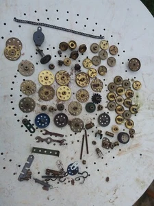 Vintage Meccano 100er Bits,,, Gewicht ca. 9 kg - Bild 1 von 12