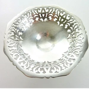 Vintage Small Candy Dish Filigree Metal Footed Calling Card Ring Dish Nut Bowl - Picture 1 of 4
