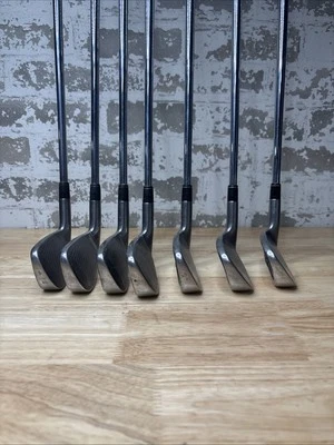 Hierros TaylorMade Tour Preferred CB 3-9 diestro Foto 1 de 4