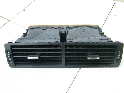 AUDI A4 S4 AVANT QUATTRO 2002-2008 TABLERO CENTRAL DOBLE VENTILACIÓN MOLDURA NEGRO Foto 1 de 4