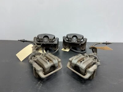 2006 HONDA S2000 AP2 CONJUNTO DE PINÇA DE FREIO DIANTEIRA TRASEIRA FABRICANTE DE EQUIPAMENTO ORIGINAL USADO - Imagem 1 de 4