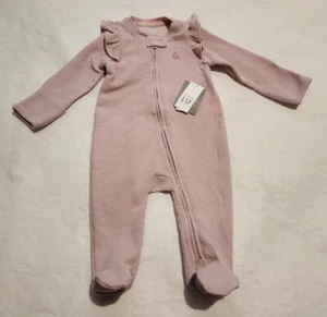 NWT Baby Gap Girls Pink Waffle Knit Ruffled Footed Sleeper One Piece - Picture 1 of 1