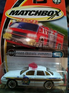 MATCHBOX  2001 POLICE PATROL FORD CROWN VICTORIA  #86 WHITE T19 - Picture 1 of 1