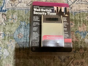 Intermatic Programmable Digital Wall Switch Security Timer SS5C New Sealed - Picture 1 of 3