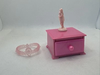 My First Barbie Jewelry Fun 1996 Spinning Cherub Jewelry Box + Crown Replacement - Image 1 of 4
