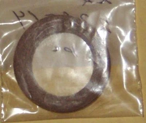 TAPA DE COMBUSTIBLE JUNTA MCCULLOCH 94707 236564 PRO MAC 605 610 650 3.4 3.7 MAC CAT 320 - Imagen 1 de 1