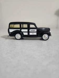 Ertl 1/43 Classic Vehicles '40 Sheriff Ford Woody Police Station Wagon - Bild 1 von 6
