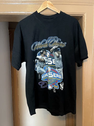 Vintage 2001 World Series Diamondbacks NYY NEW YORK YANKEE  T-shirt Size XL Cover