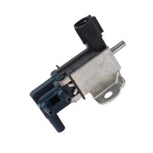 VAPOR PURGE VACUUM SWITCH VALVE SOLENOID 90910-12204 For TOYOTA LEXUS - Picture 1 of 5