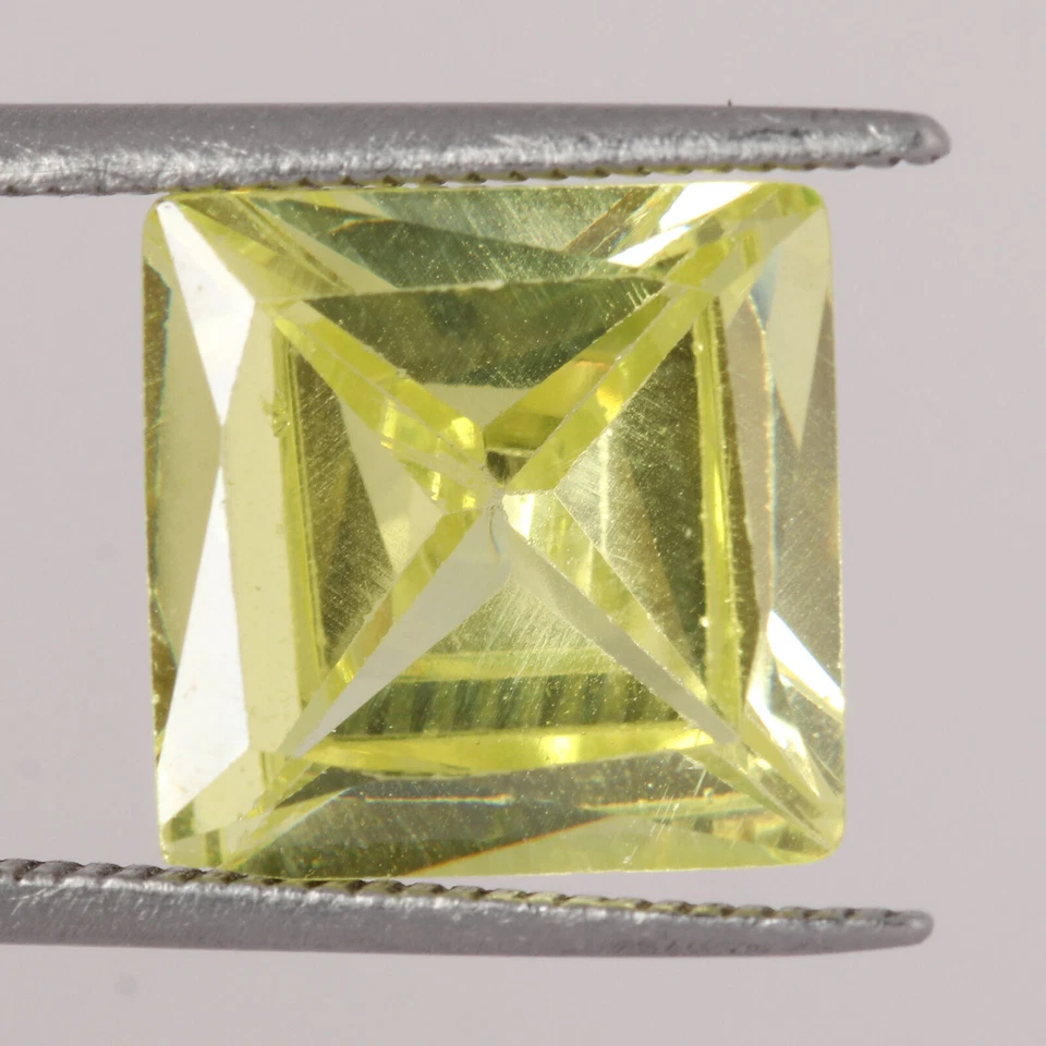 Yellow Cubic Zirconia 8.15CT Princess Facet Cut Loose Gemstone Rings For Women - Image 1 of 4