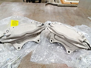 Camaro SS Brembo Style Front Brake Calipers 4piston Aluminum 6.2 Chevy 2010-2015 - Foto 1 di 5
