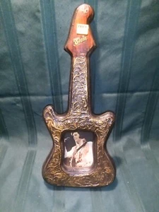 Elvis Presley Vintage Gitarre Bilderrahmen und Souvenir Tennessee Lizenz WP184 - Bild 1 von 3