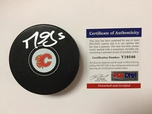 Mark Giordano Signed Calgary Flames Hockey Puck PSA/DNA COA Autographed b - Picture 1 of 3