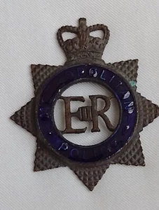Metropolitan Police Cap Badge QC EIIR Enamel No Slider VINTAGE Org - Foto 1 di 18