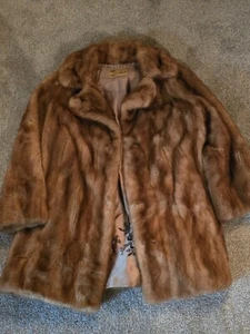 Elegant ***Gorgeous Fur Mink Coat*** Jacket in Excellent Condition! - Picture 1 of 10