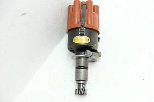 PORSCHE 911 2.0 S 1966-1968 IGNITION DISTRIBUTOR BOSCH 023115900 - Picture 1 of 5