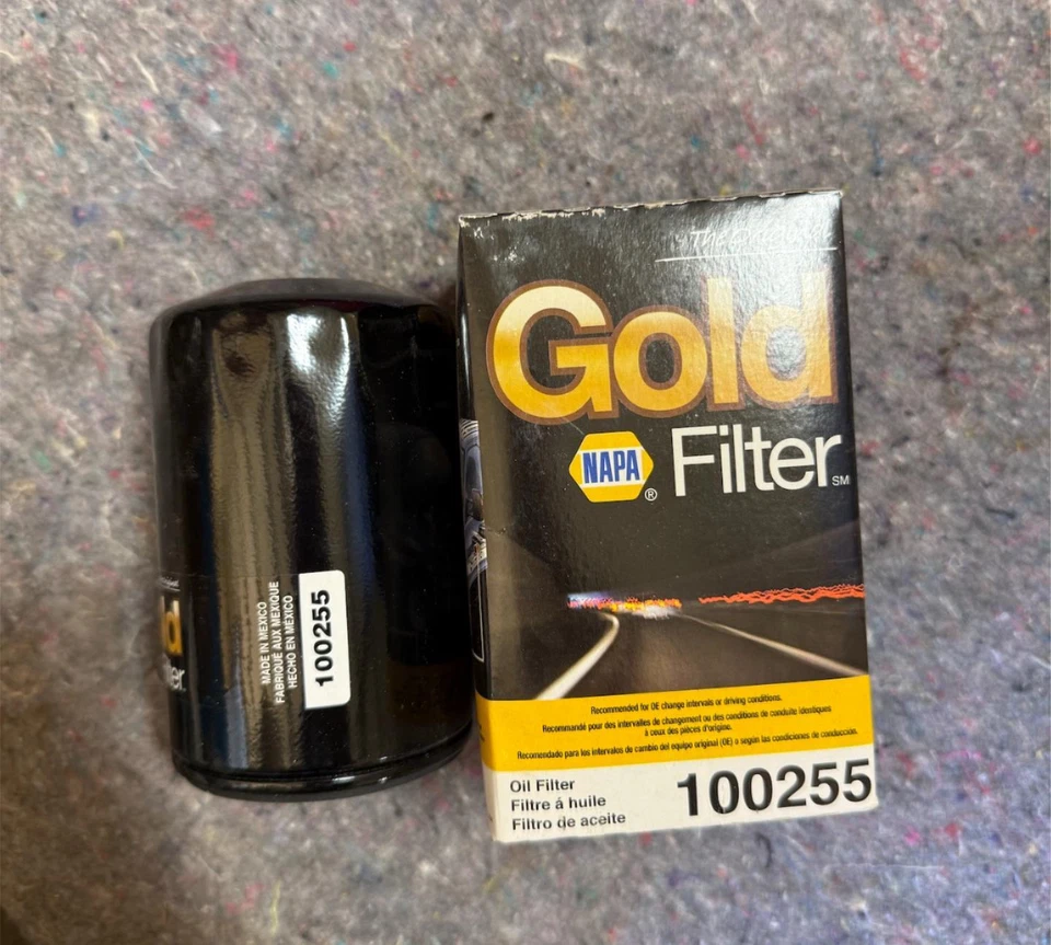 NOS NAPA Gold Oil Filter 100255