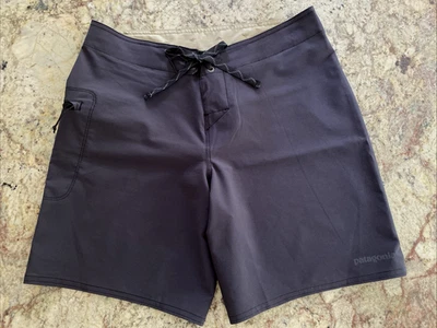 PATAGONIA Women's Boardshorts Zippered Hip Pocket 8" Inseam Charcoal Sz 4 - Image 1 of 4