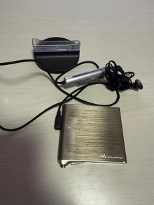SONY MD WALKMAN MZ-E10 MD Player - Bild 1 von 12