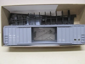 ATHEARN-#5079-MILWAUKEE-50' BOXCAR #156018- KIT-HO SCALE - Picture 1 of 4