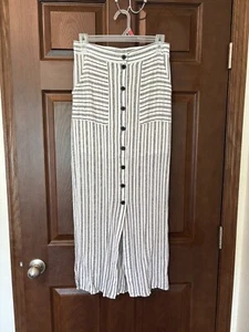Forever 21 Stripe Straight Junior's Skirt M Casual White/Black - Picture 1 of 4
