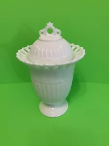 Regal Antique Atterbury Milk Glass Lace Edge Ribbed Pedestal Lidded Candy Dish - Picture 1 of 14