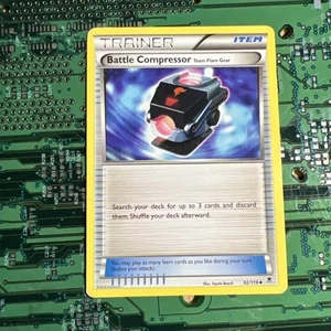 Battle Compressor Team Flare Gear 92/119 Phantom Forces Pokemon Card Trainer - Picture 1 of 4
