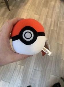 2017 Tomy Pokemon Poke Ball 4" Plush Red and White Bean Bag Stuffed Toy - Picture 1 of 3