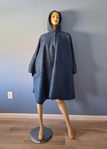 Alpaca Womens Hooded Button Up Cloak/Poncho/Cape PERU BLUE 39X57 inches - Picture 1 of 7
