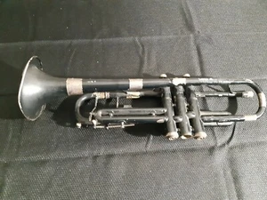 Vintage Lark Trumpet M4013 Made In China needs repair - Picture 1 of 9