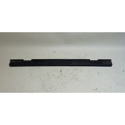 87-93 BMW E30 3-Series conversível painel de grade de ventilação prateleira de janela traseira fabricante de equipamento original - Imagem 1 de 4