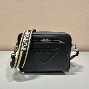 PRADA Crossbody Bag Men Black - Saffiano Leather - Unisex - Excellent Condition - Picture 1 of 11