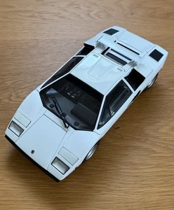 Kyosho 1/18 Lamborghini Countach LP400 White. NO BOX - Picture 1 of 9