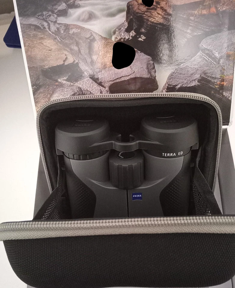 ZEISS Binoculars Terra ED 10x42 Grey Authorized Dealer - Image 1 of 1