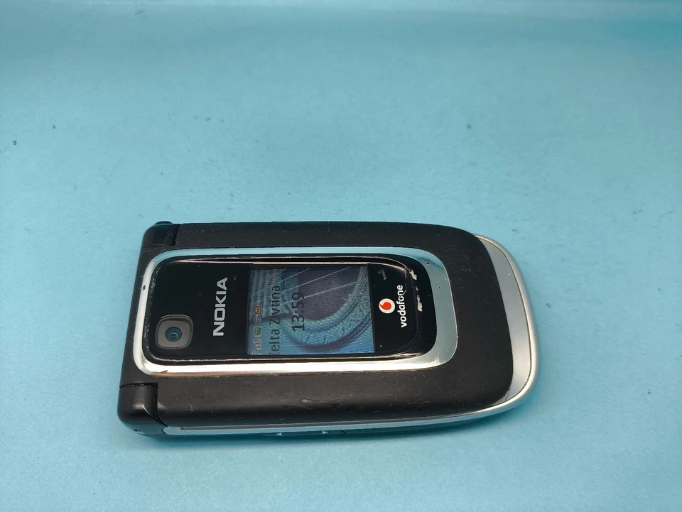 Nokia 6131 Unlocked Mobile Flip Phone - Image 1 of 4