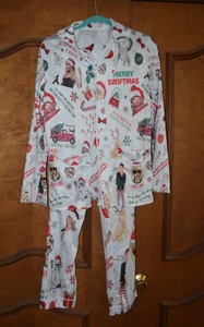 Taylor Swift Christmas Tree Farm Pajamas Size Med - Picture 1 of 11
