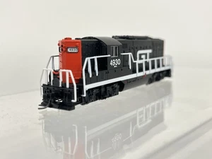 Atlas N Scale Grand Trunk GT #4930 GP-9TT DC Powered  Torpedo Tube  - Picture 1 of 13