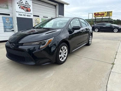 2022 Toyota Corolla LE - Image 1 of 4