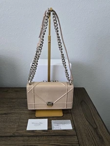 Christian Dior Diorama Bag - Picture 1 of 14