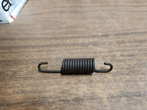 MTD Signature 2000 Elite TMO-3200003 Lawn Tractor Extension Spring 732-0637 - Picture 1 of 2