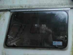 Caravan window, Swift Cappuccino,others92x63.5cm,hinge,support arms,catches,seal - Picture 1 of 1