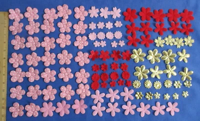 Lote #67 de 109 flores de feltro sortidas ouro rosa vermelho acabamento apliques de feltro mix artesanato - Imagem 1 de 4