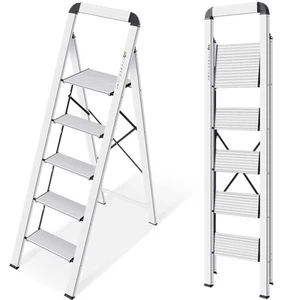 Aluminium 5 Step Ladder, Lightweight Step Stool with Non-Skid Pedals, Handrai... - Picture 1 of 9