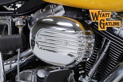 Conjunto de filtro de aire cromado Wyatt Gatling para Harley Davidson Foto 1 de 4