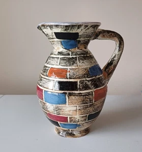 Mid 20th century Italian ceramic jug with brick  design - Picture 1 of 9