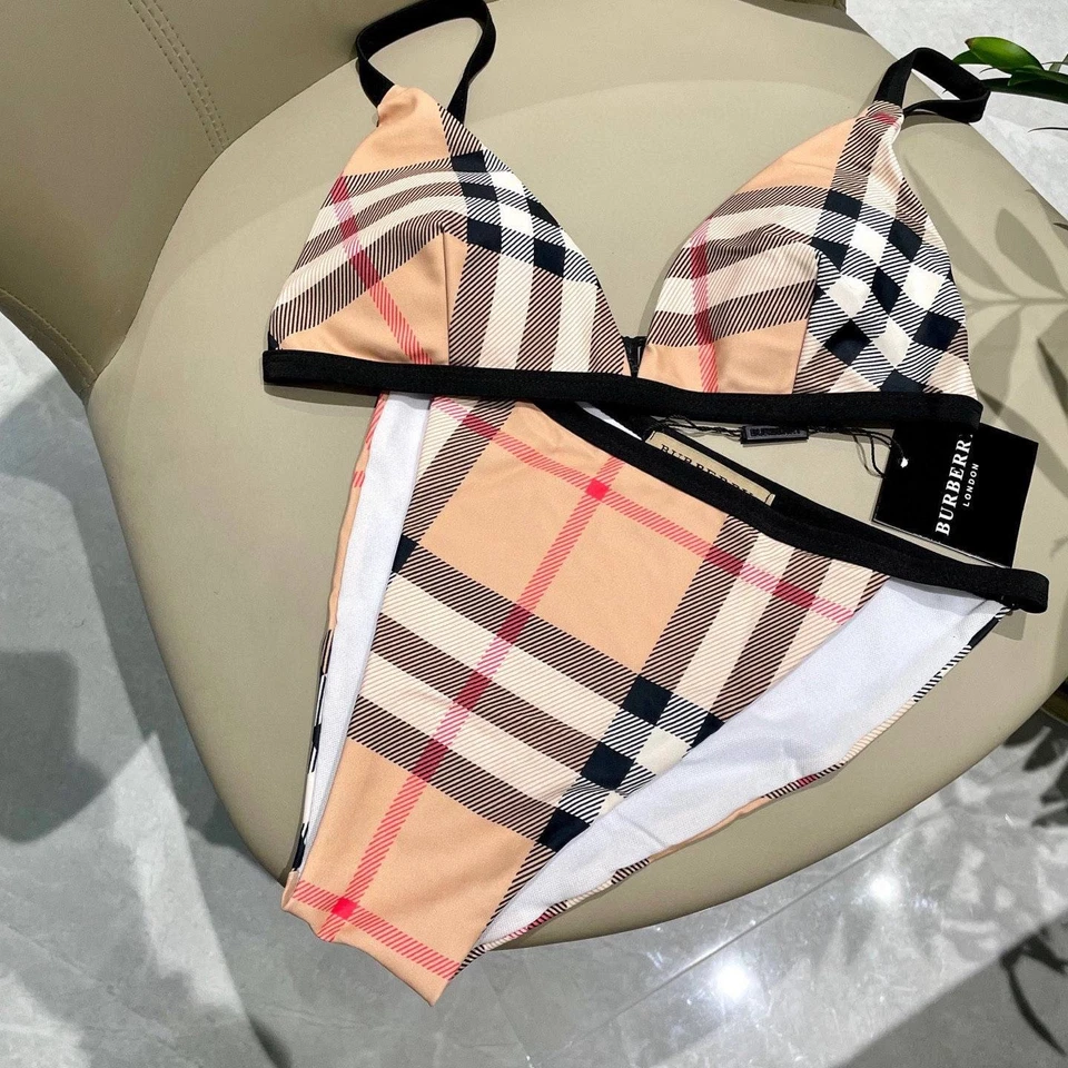Conjunto de bikini Nova de dos piezas para mujer Burberry London talla S Foto 1 de 4